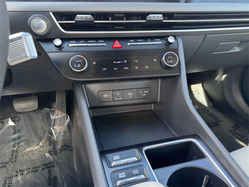 used 2025 Hyundai Sonata car, priced at $20,599