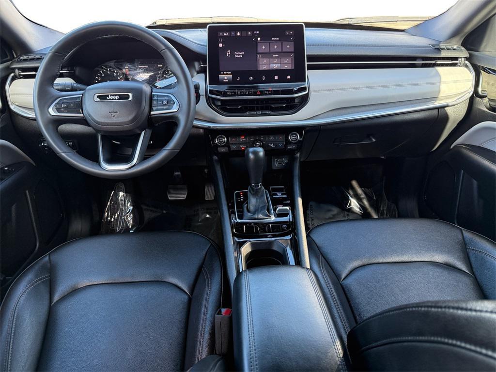 used 2024 Jeep Compass car, priced at $25,899