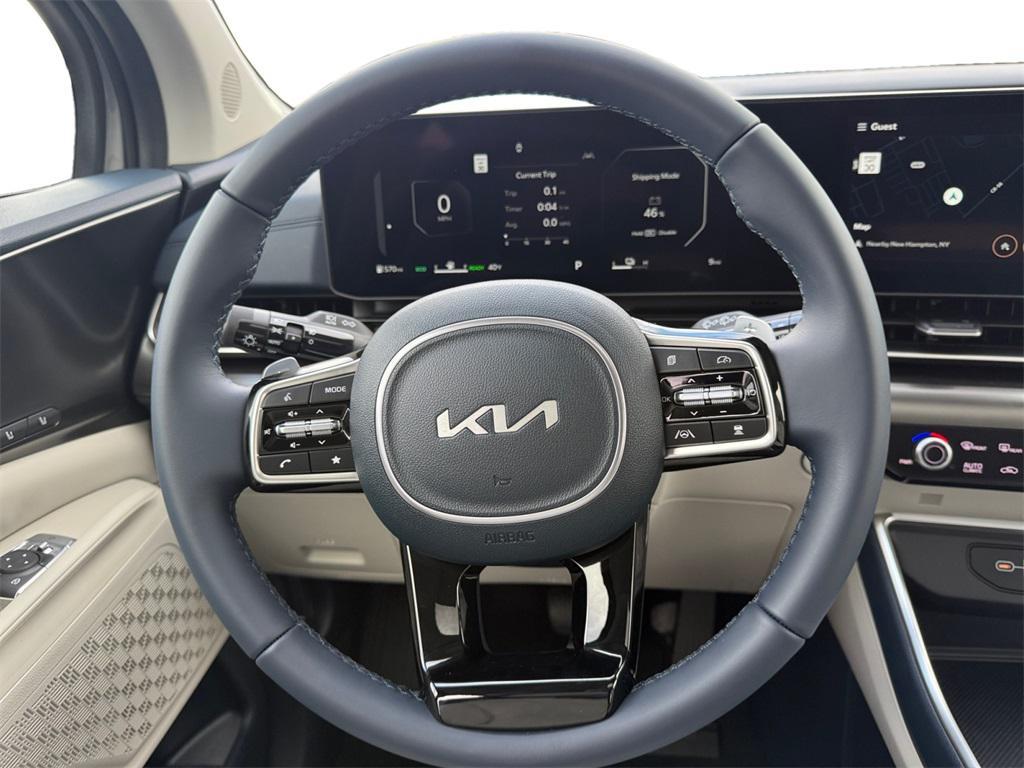 new 2026 Kia Carnival Hybrid car, priced at $51,365