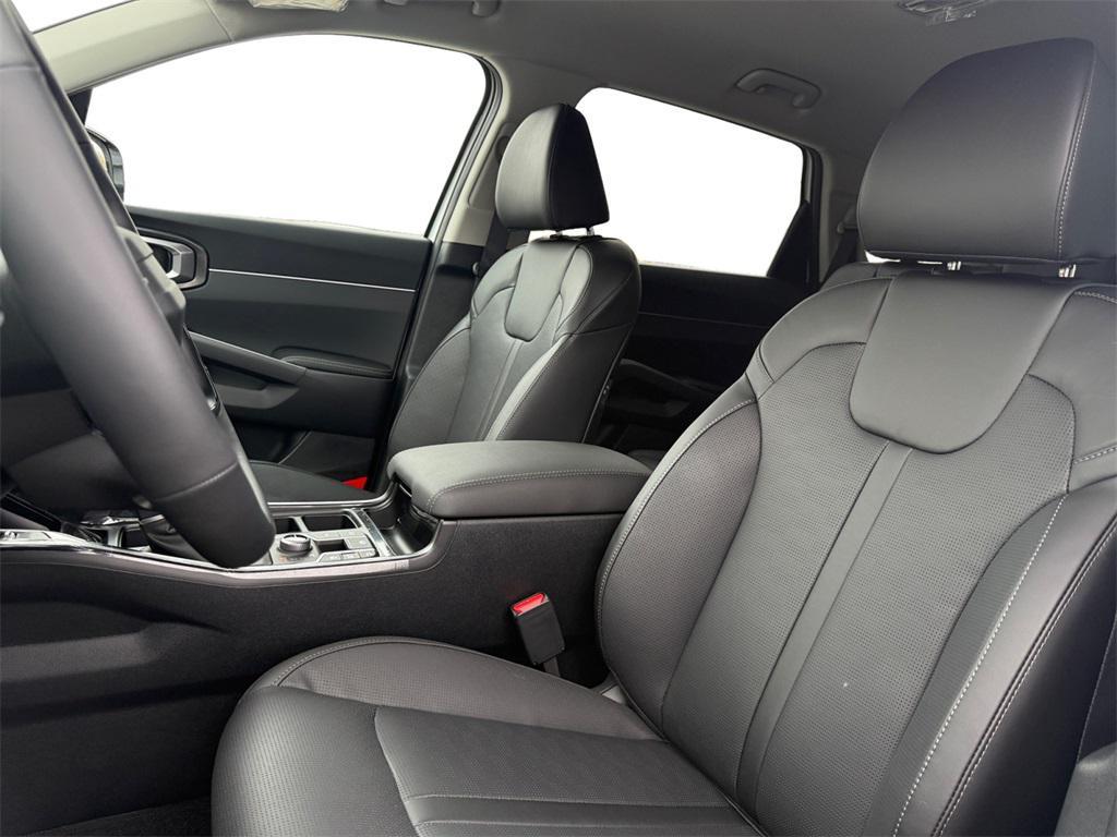 new 2026 Kia Sorento car, priced at $42,620