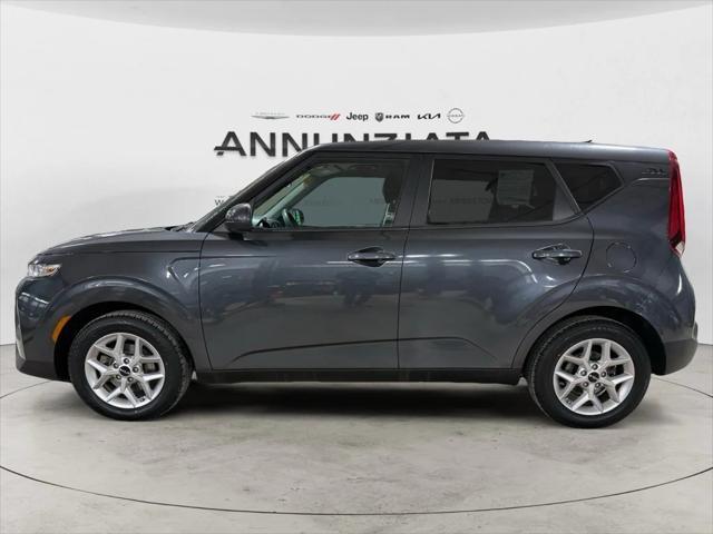 used 2022 Kia Soul car, priced at $17,000