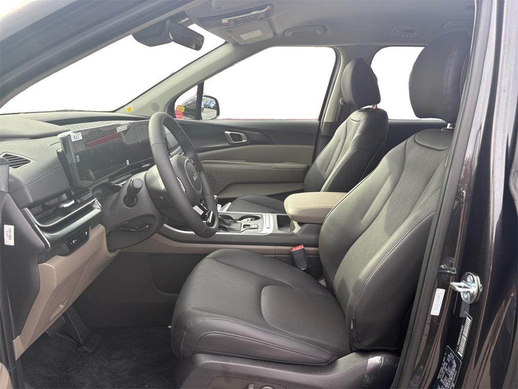 new 2026 Kia Carnival car, priced at $40,770