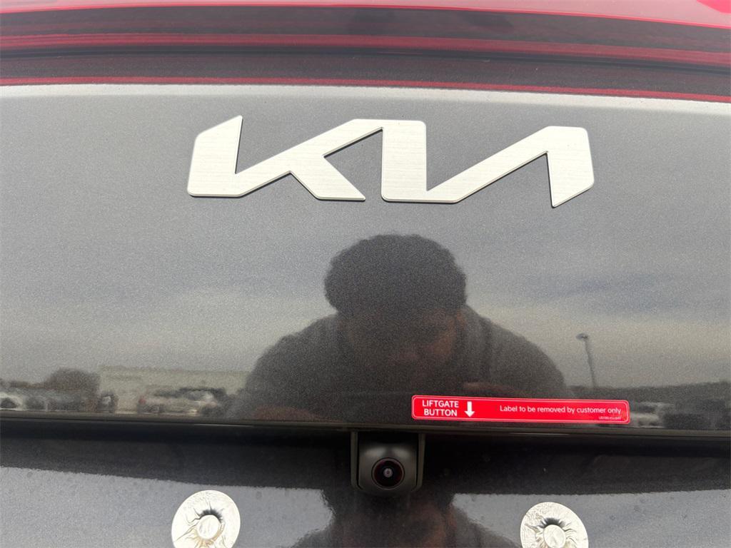 new 2026 Kia Carnival car, priced at $40,770