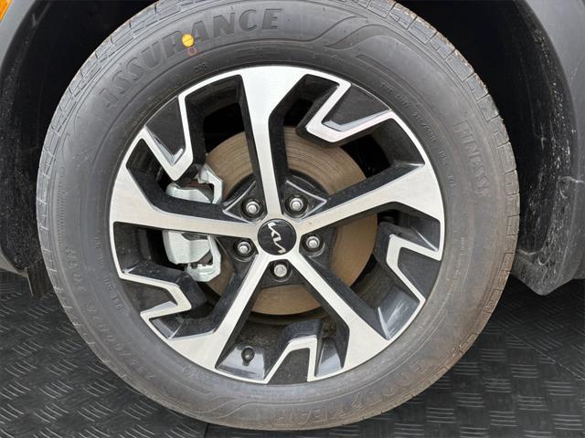 new 2025 Kia Sportage Hybrid car, priced at $34,640