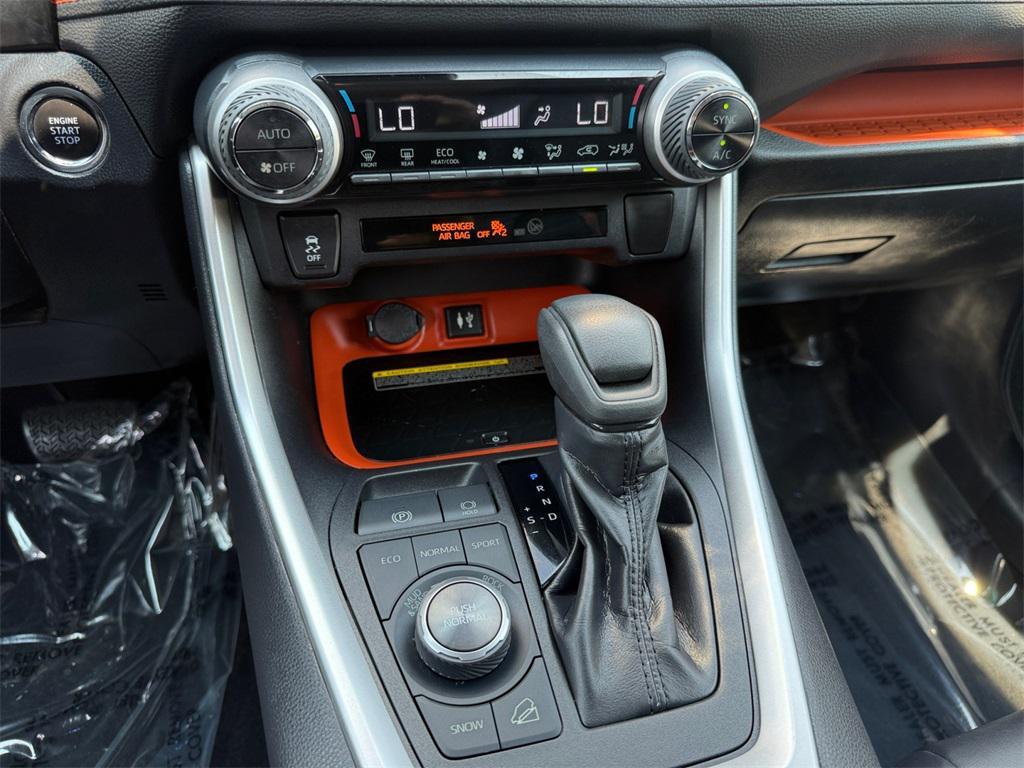 used 2019 Toyota RAV4 car, priced at $26,770