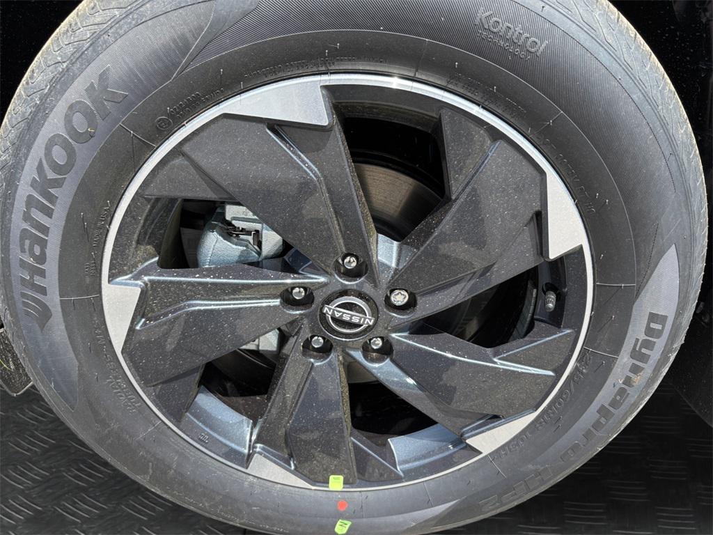 new 2025 Nissan Rogue car, priced at $32,505