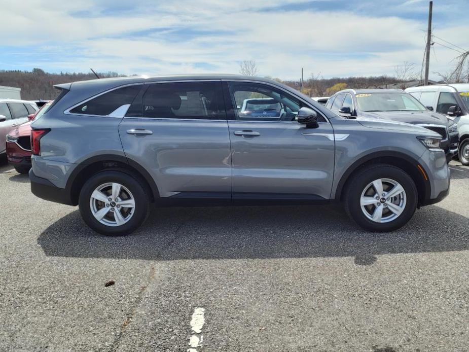 used 2021 Kia Sorento car, priced at $25,999