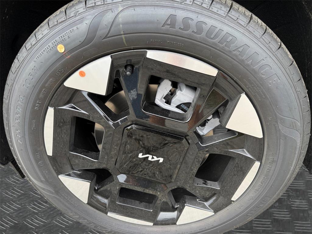 new 2026 Kia Carnival car, priced at $43,790