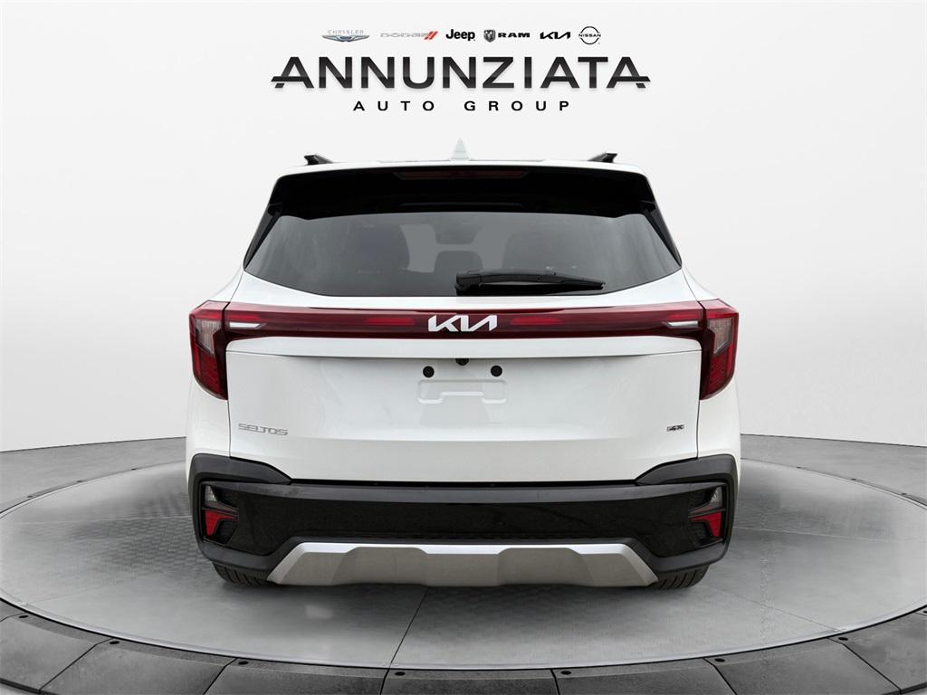 used 2025 Kia Seltos car, priced at $23,549