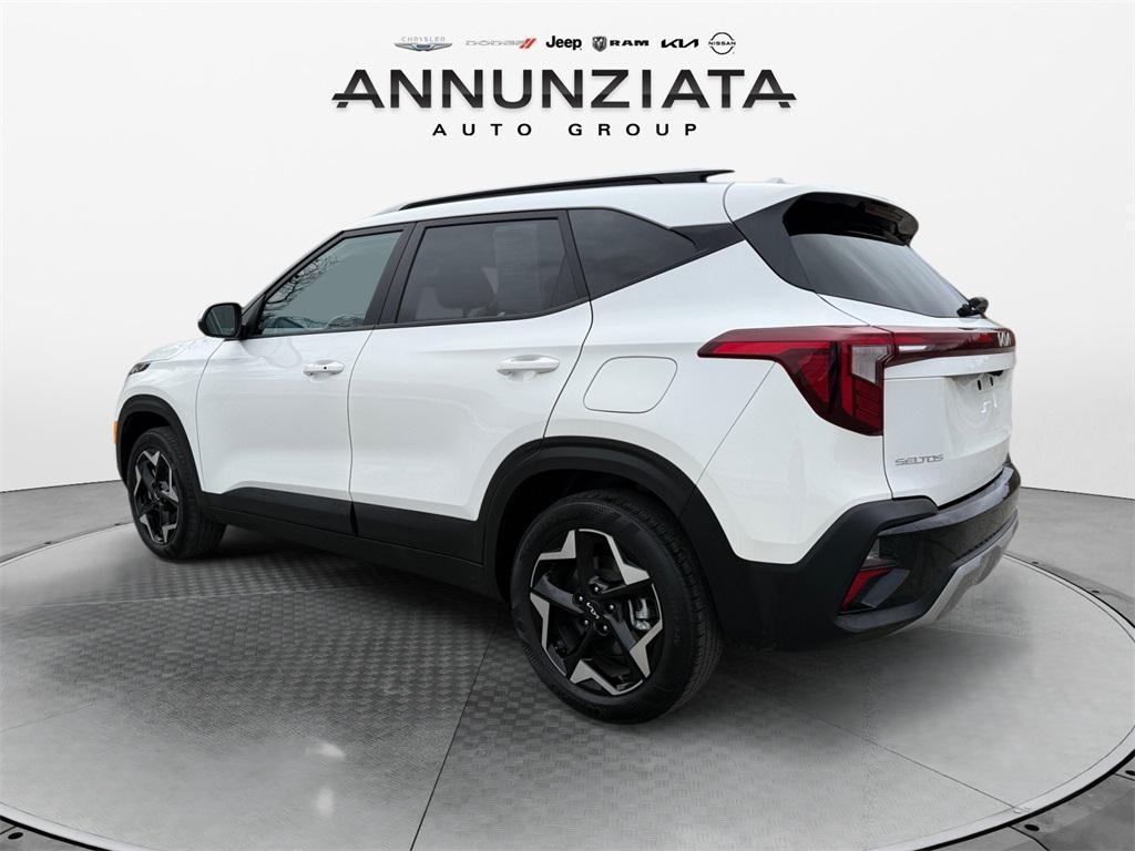 used 2025 Kia Seltos car, priced at $23,549