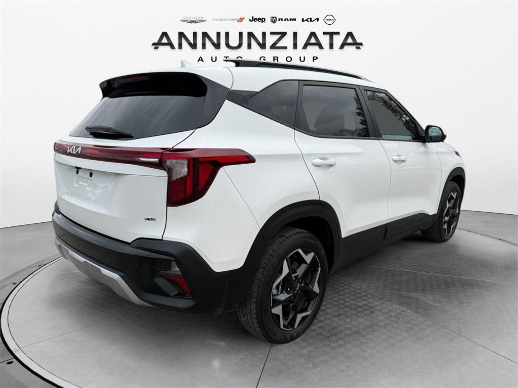 used 2025 Kia Seltos car, priced at $23,549