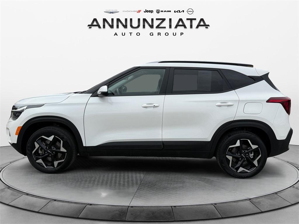 used 2025 Kia Seltos car, priced at $23,549