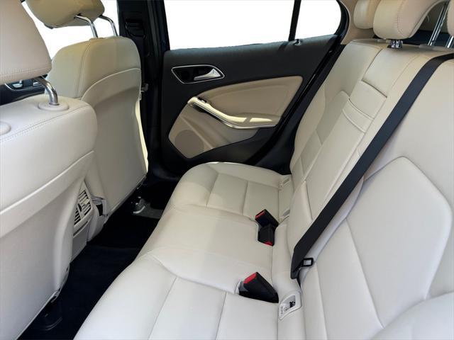 used 2020 Mercedes-Benz GLA 250 car, priced at $20,400