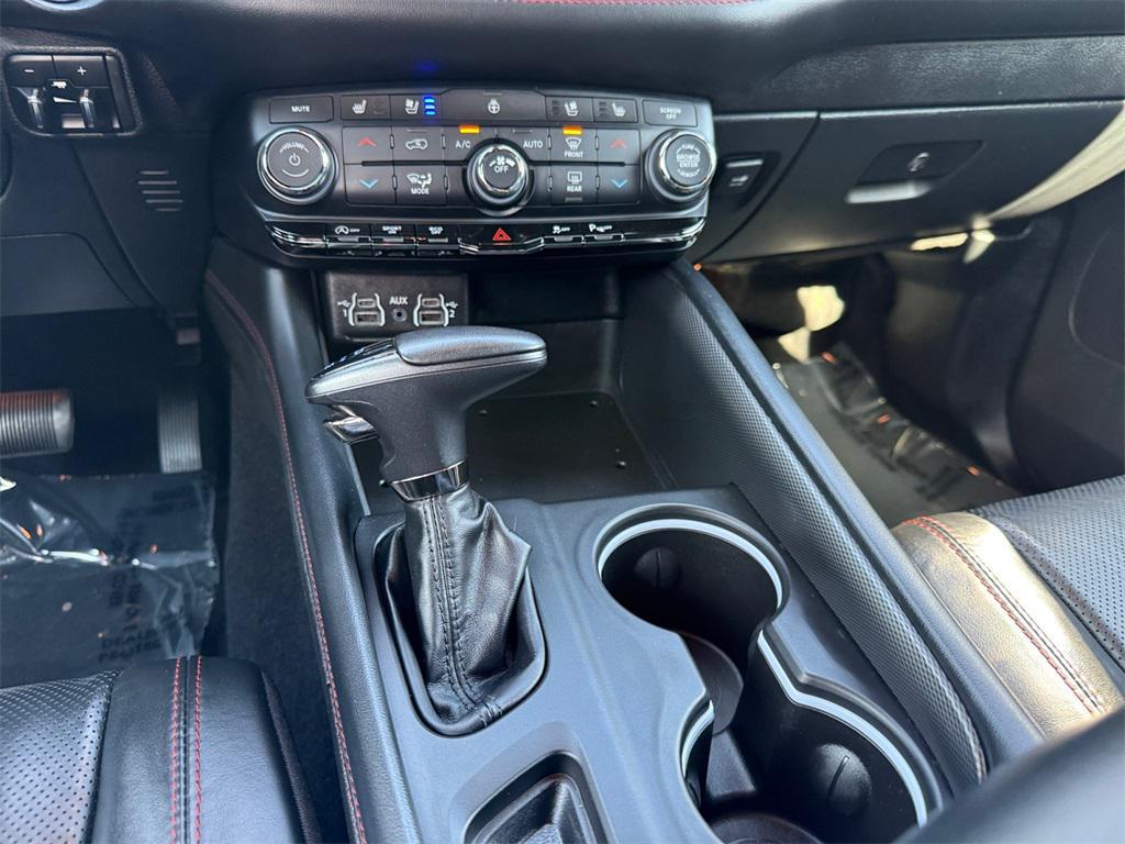 used 2024 Dodge Durango car, priced at $31,399