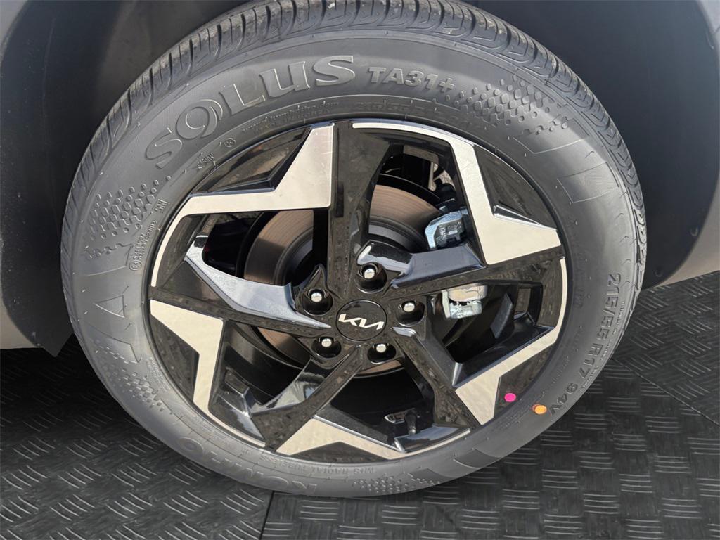 new 2026 Kia Seltos car, priced at $28,930