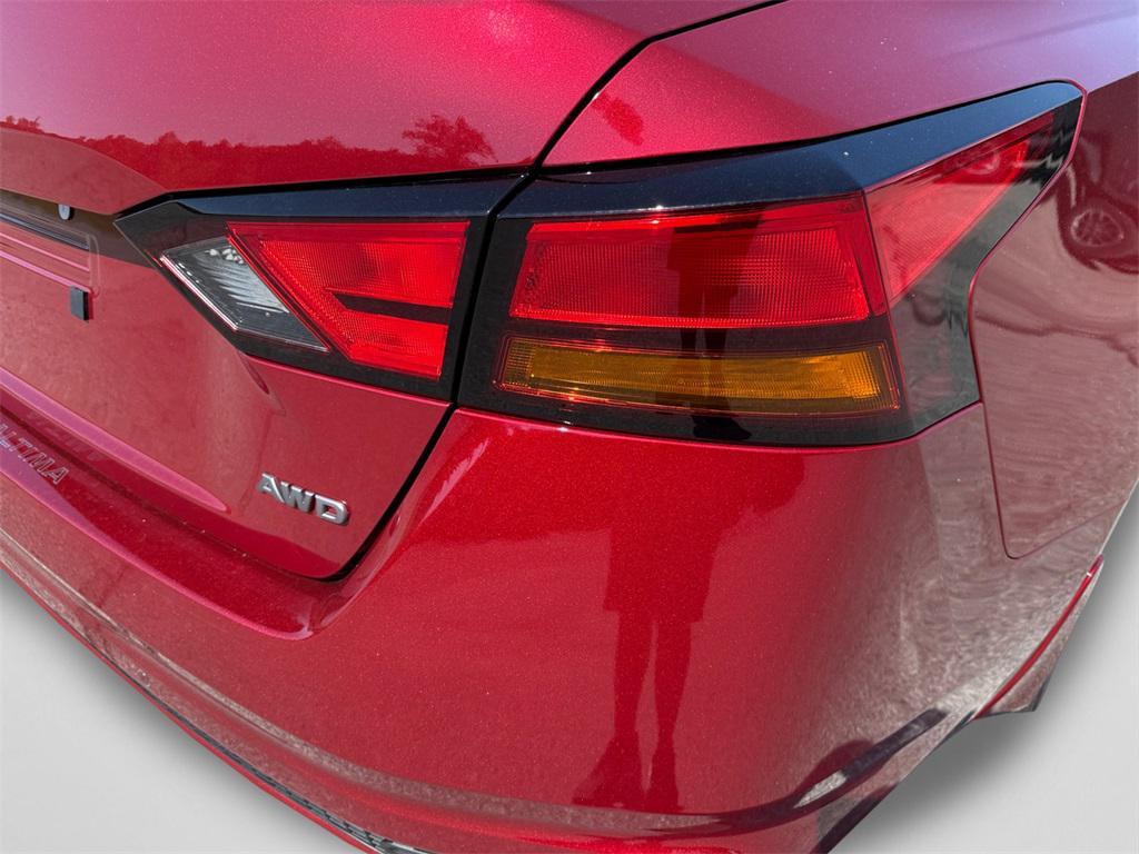 new 2025 Nissan Altima car, priced at $30,520