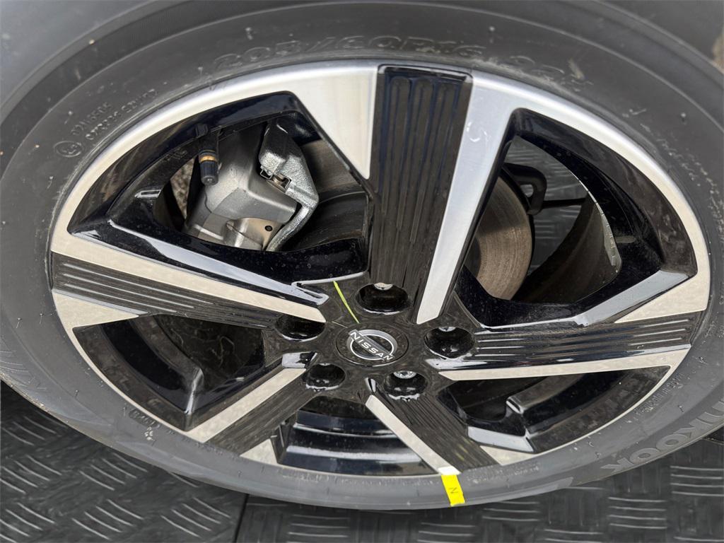 new 2025 Nissan Sentra car, priced at $22,850