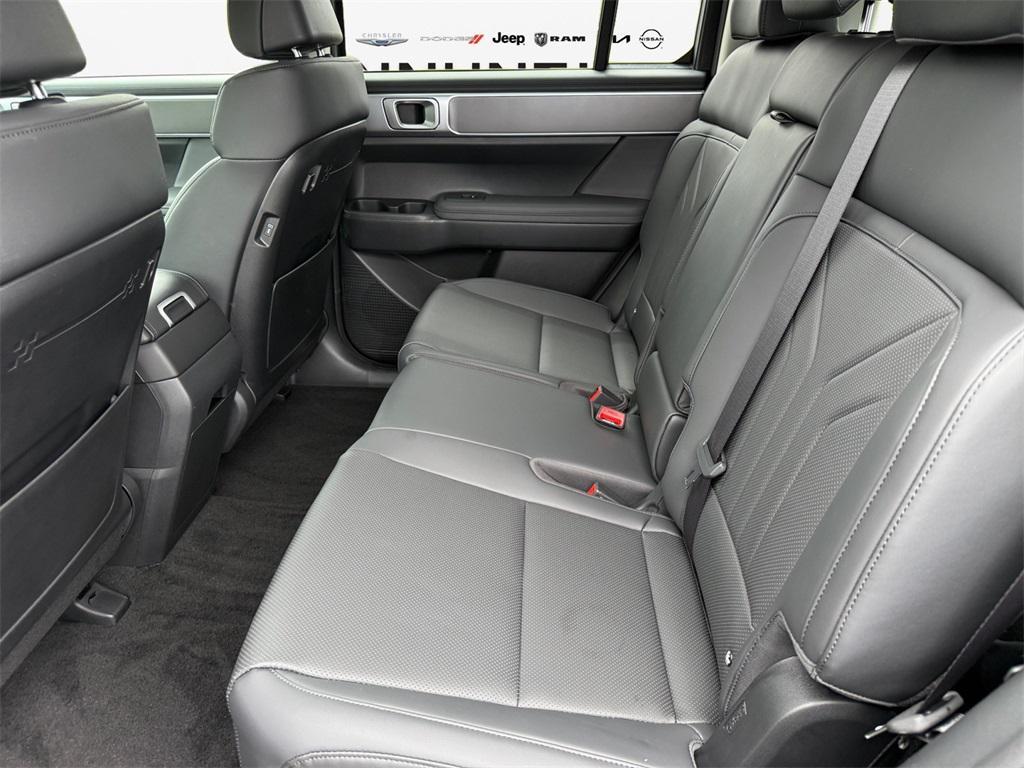 used 2025 Hyundai Santa Fe car, priced at $33,699