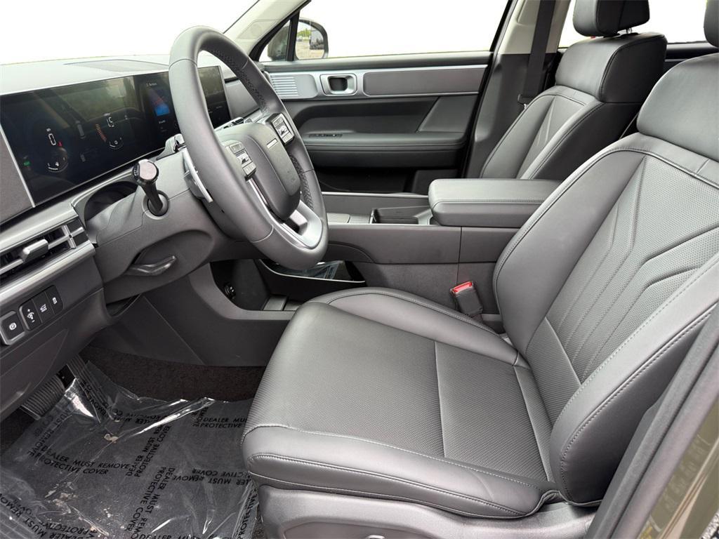 used 2025 Hyundai Santa Fe car, priced at $33,699