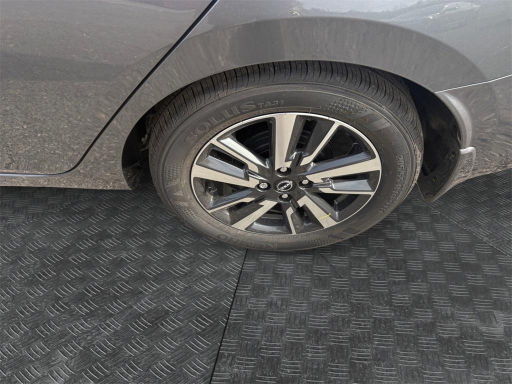 new 2025 Nissan Versa car, priced at $21,100