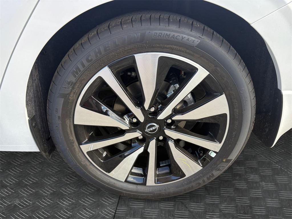 new 2025 Nissan Sentra car, priced at $26,210