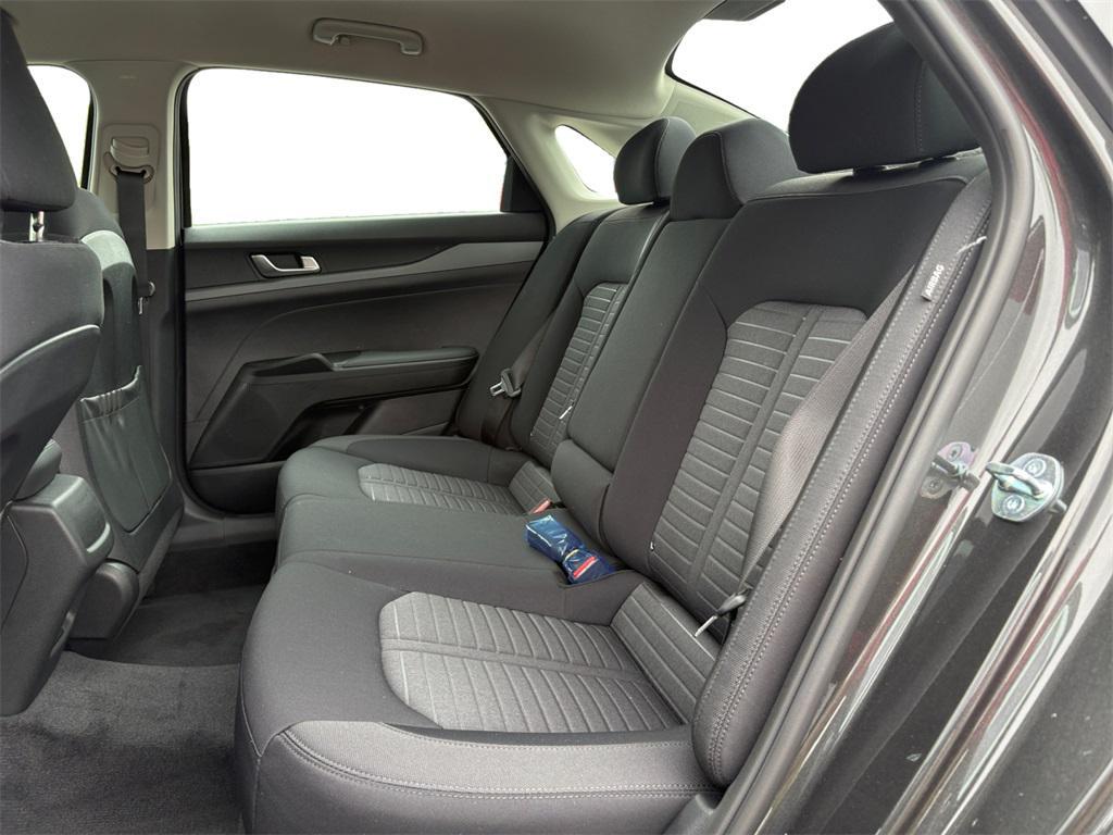 new 2025 Kia K5 car, priced at $26,800