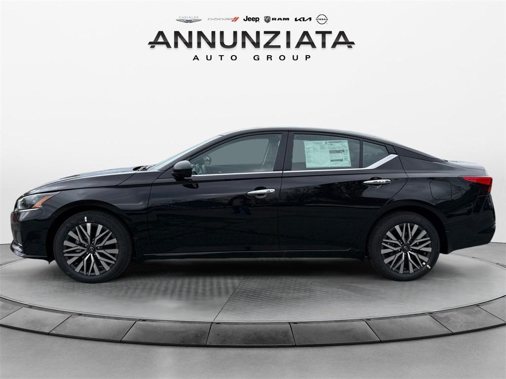 new 2025 Nissan Altima car, priced at $30,780