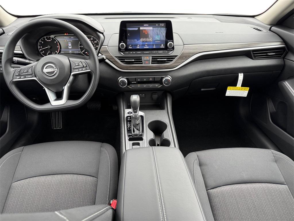 new 2025 Nissan Altima car, priced at $30,780