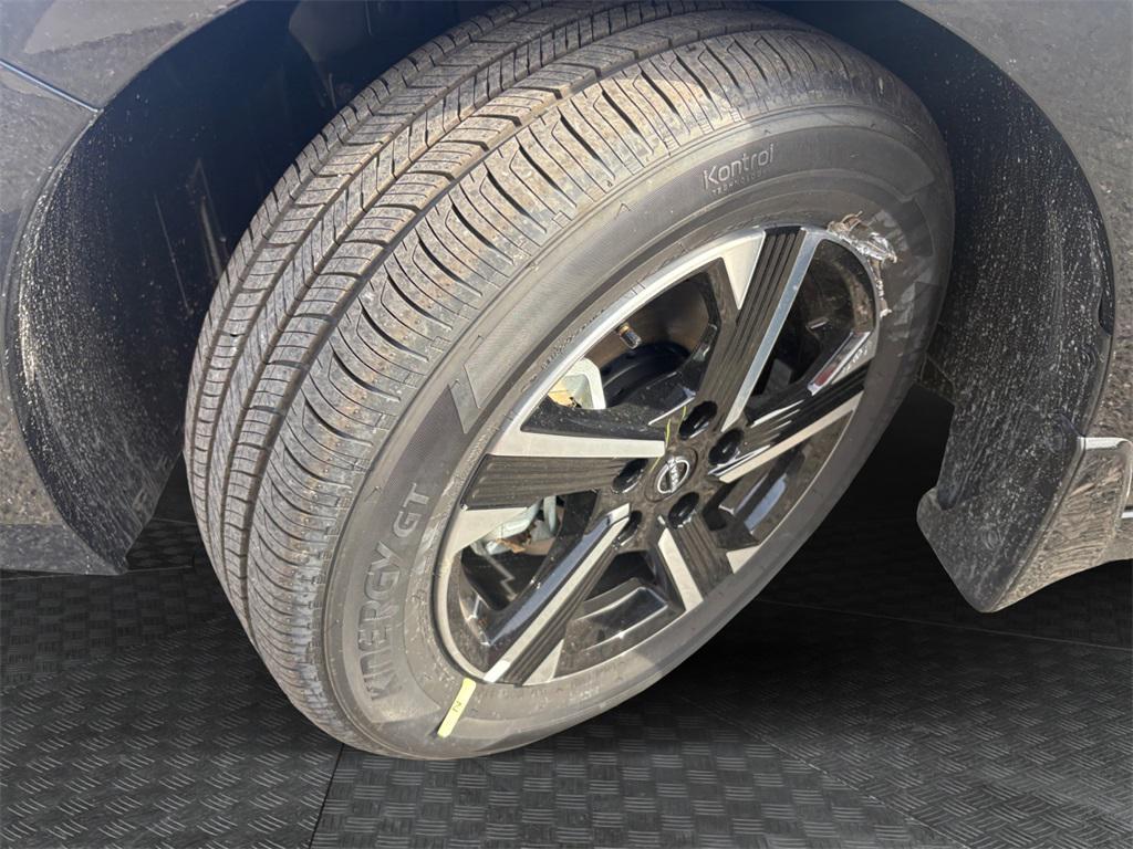 new 2025 Nissan Sentra car, priced at $22,380