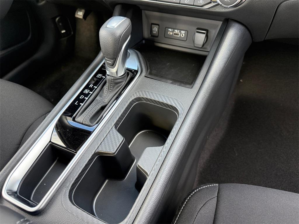new 2025 Nissan Sentra car, priced at $22,850