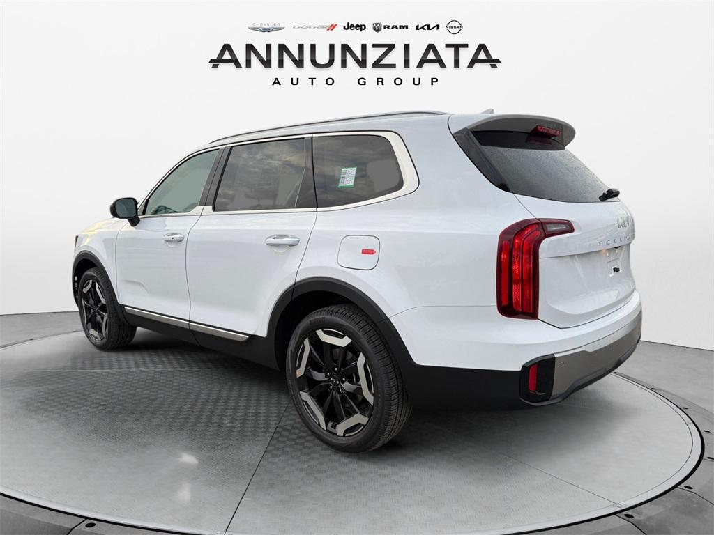new 2025 Kia Telluride car, priced at $43,615