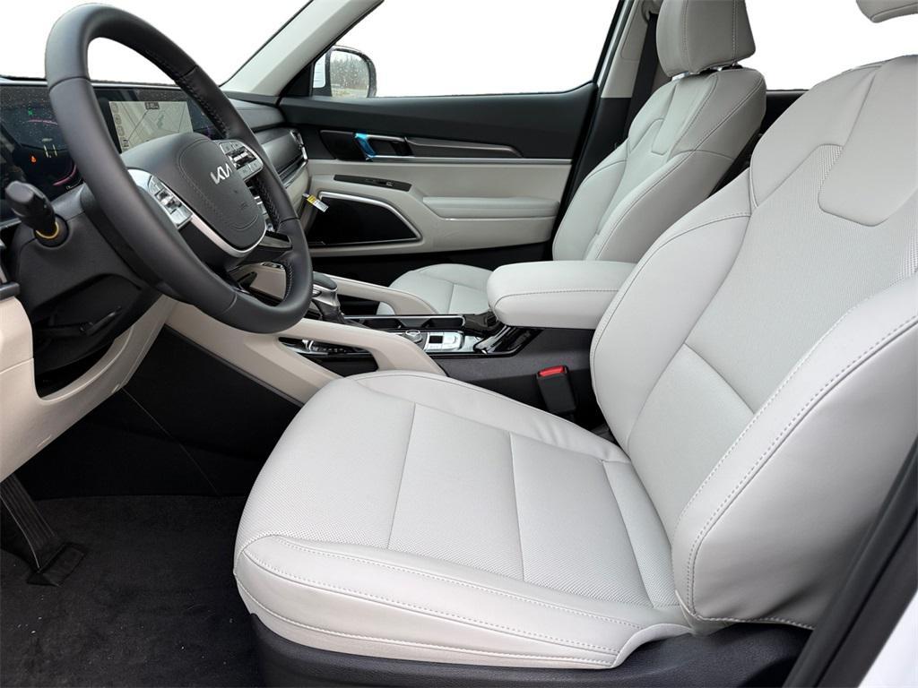 new 2025 Kia Telluride car, priced at $43,615