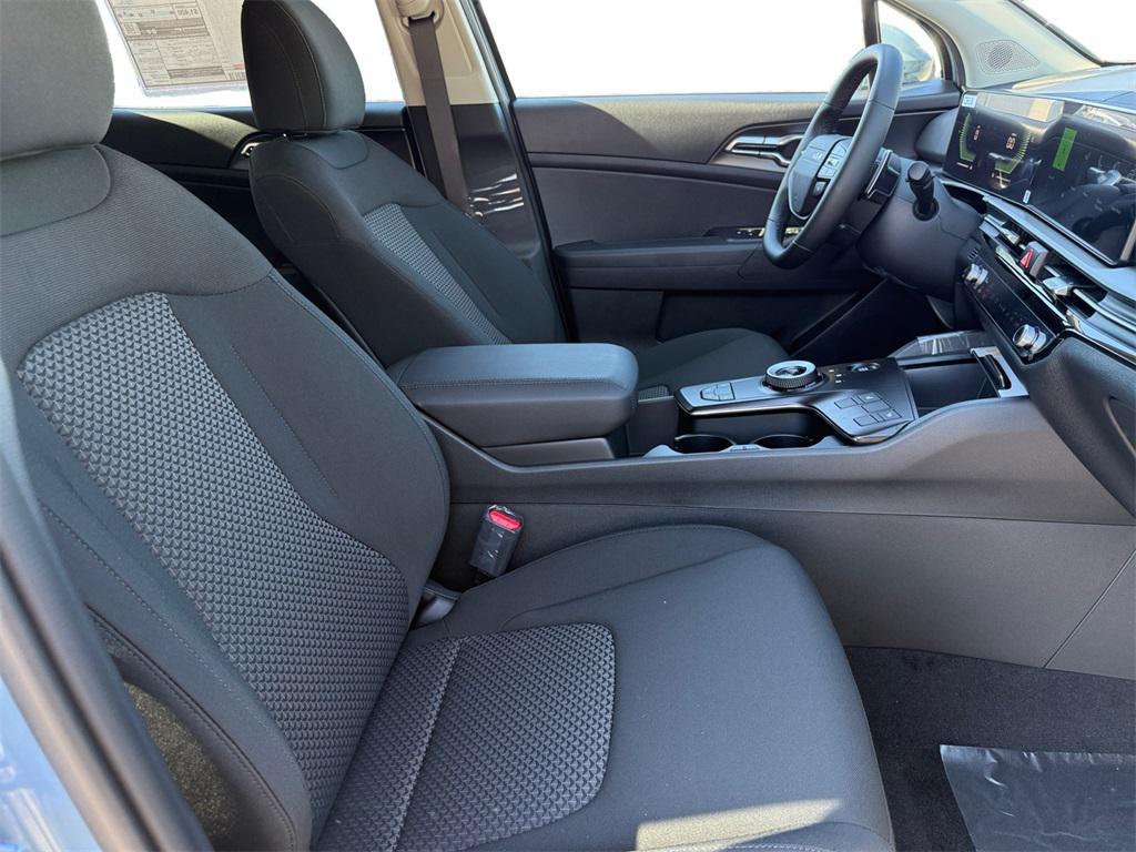 new 2026 Kia Sportage car, priced at $34,185