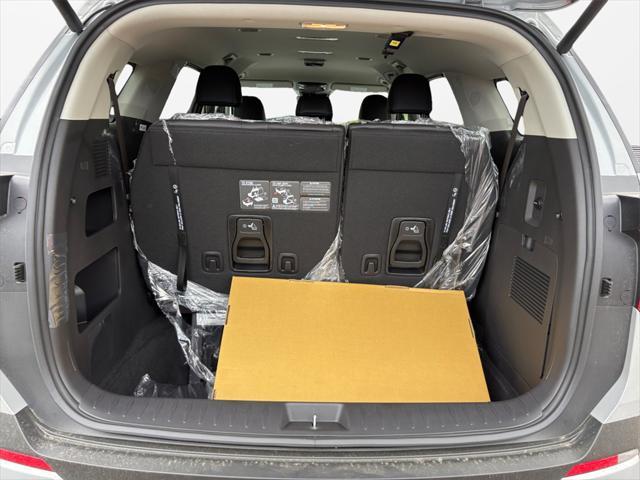 new 2025 Kia Carnival car, priced at $43,490