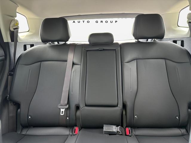 new 2025 Kia Sportage Hybrid car, priced at $34,640