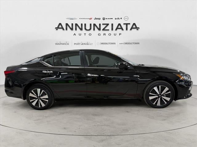 used 2022 Nissan Altima car, priced at $22,000