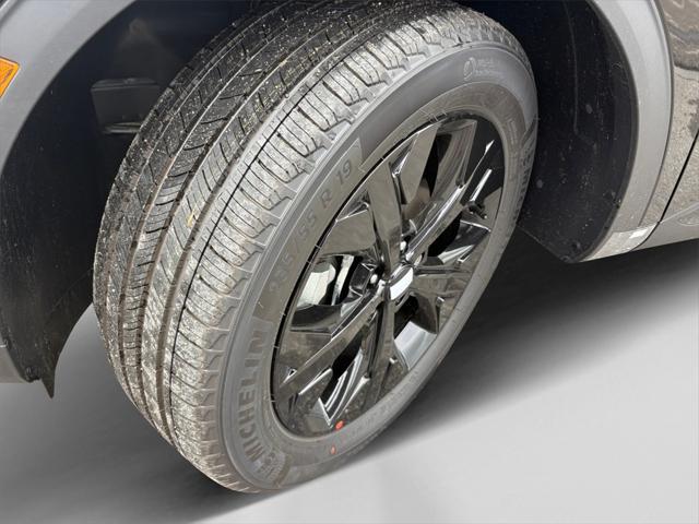new 2025 Kia Sportage car, priced at $44,122