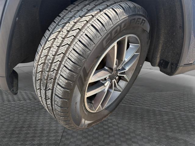used 2020 Jeep Grand Cherokee car, priced at $22,500