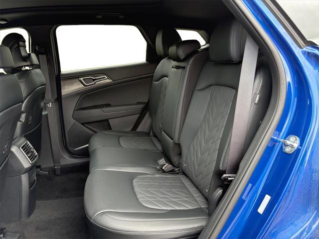 new 2025 Kia Sportage car, priced at $35,715