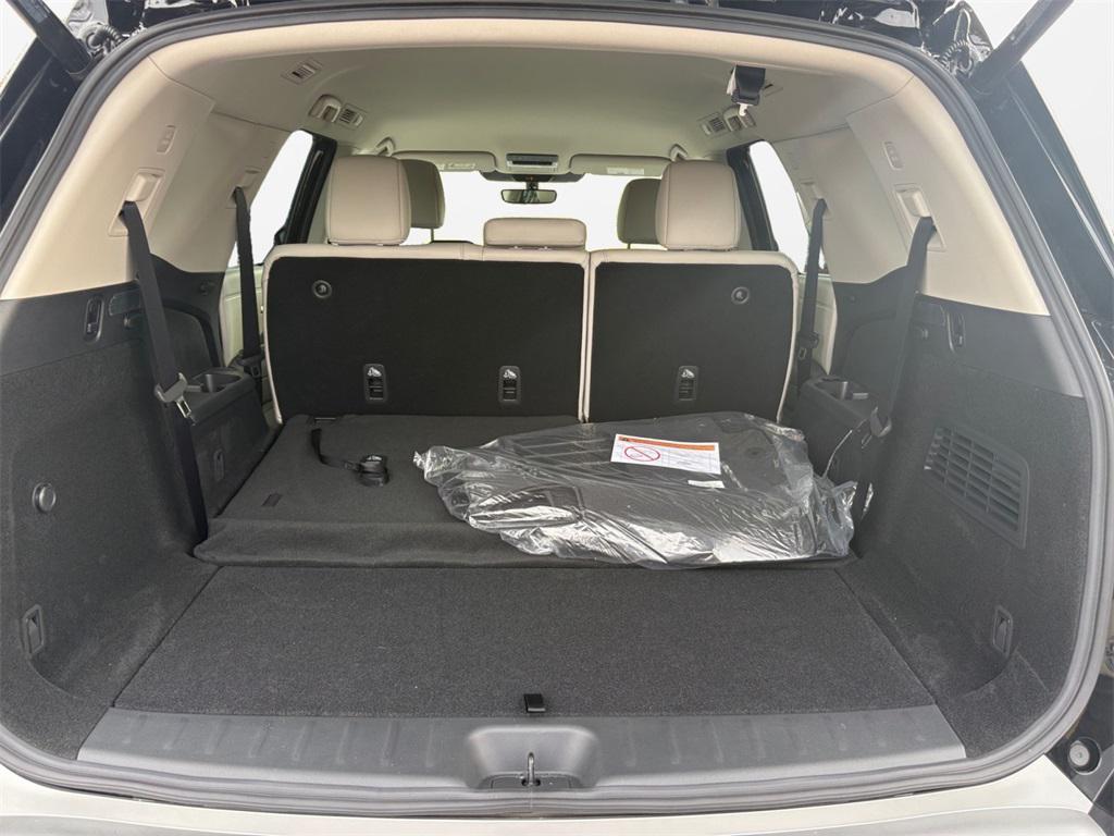 new 2025 Nissan Pathfinder car, priced at $39,840