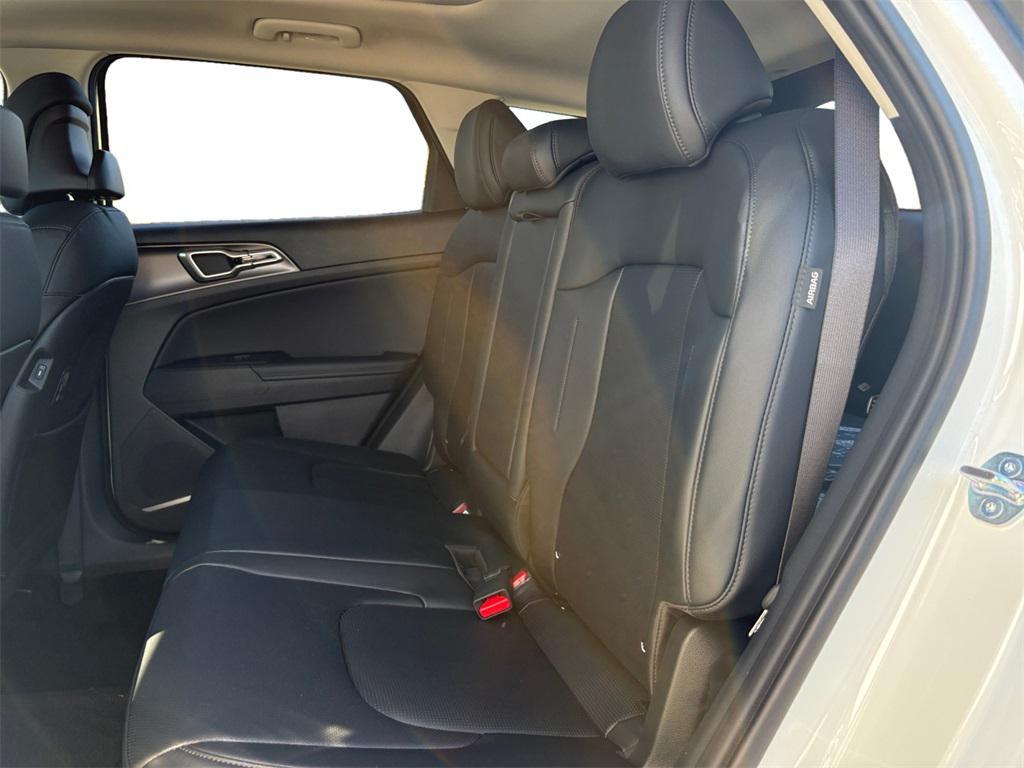 new 2026 Kia Sportage Hybrid car, priced at $37,010