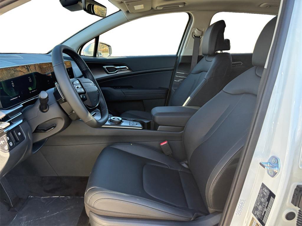 new 2026 Kia Sportage Hybrid car, priced at $37,010