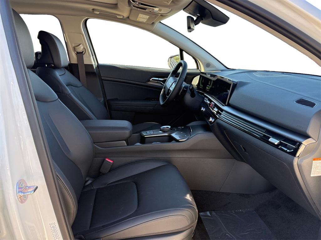 new 2026 Kia Sportage Hybrid car, priced at $37,010