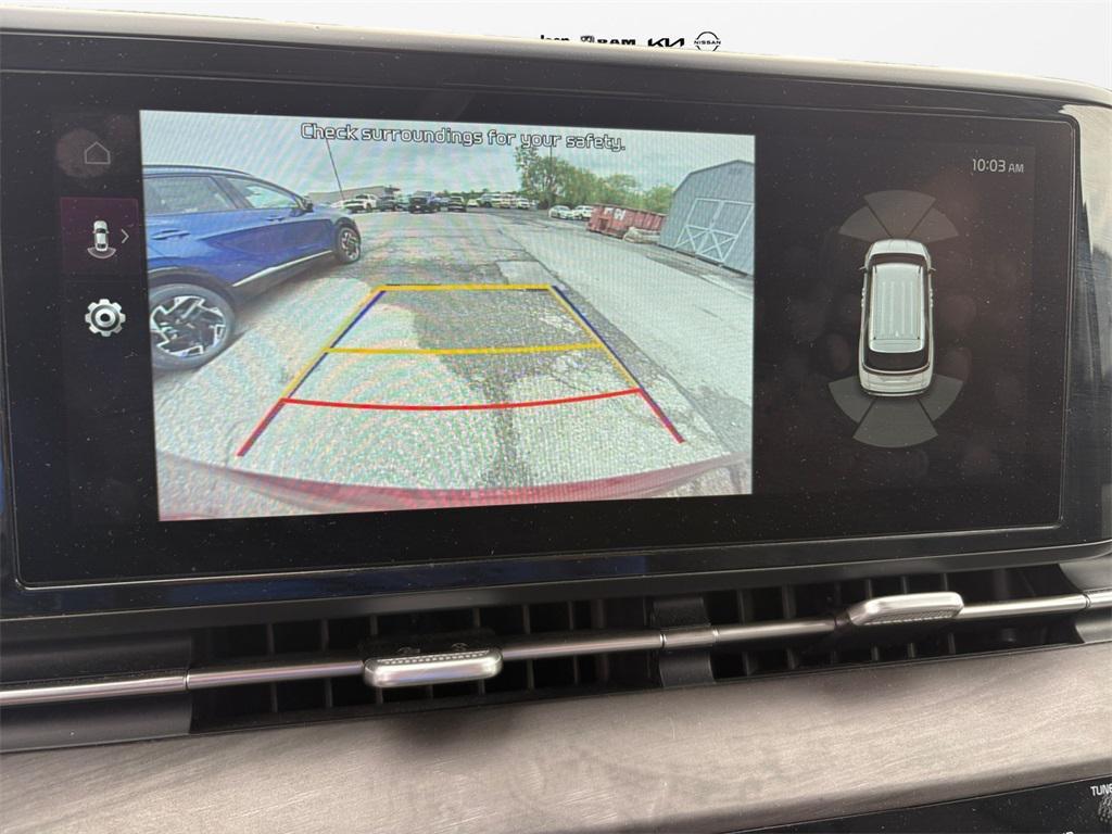 used 2024 Kia Carnival car, priced at $29,499