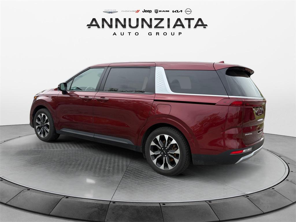 used 2024 Kia Carnival car, priced at $29,499