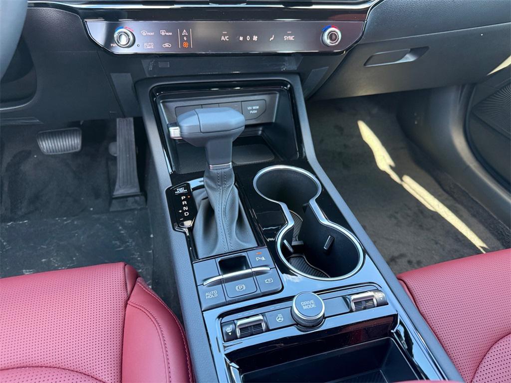 new 2026 Kia K5 car, priced at $32,525