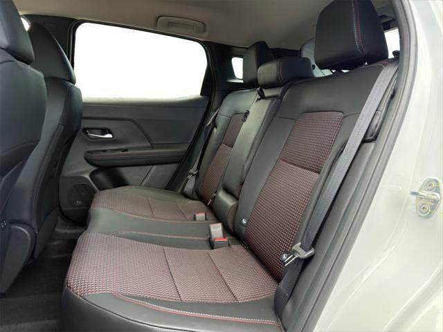 new 2025 Nissan Kicks car, priced at $29,935