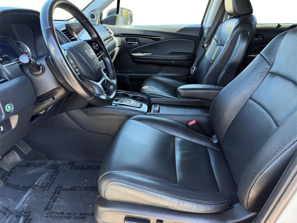 used 2020 Honda Pilot car, priced at $22,549