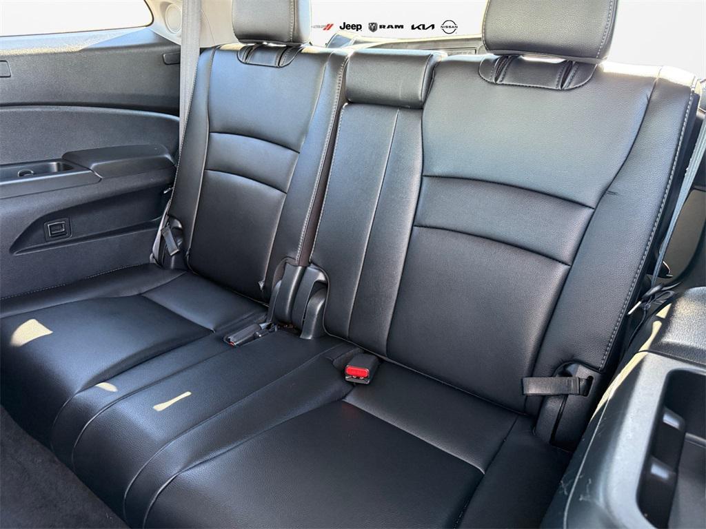 used 2020 Honda Pilot car, priced at $22,549