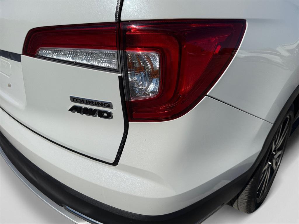 used 2020 Honda Pilot car, priced at $22,549